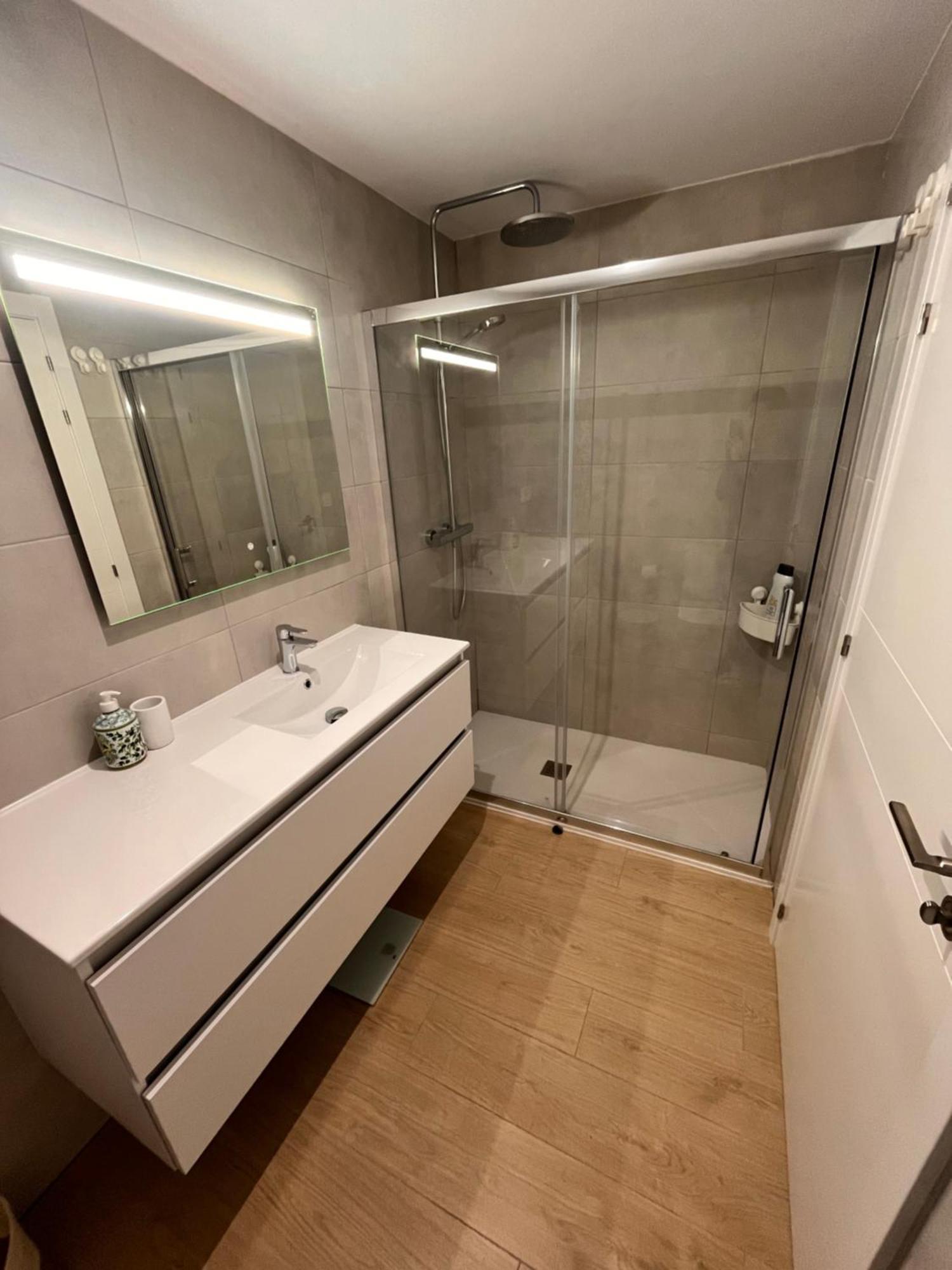 Ferienwohnung Moderno Bajo Con Jardin Zizur Mayor Exterior foto