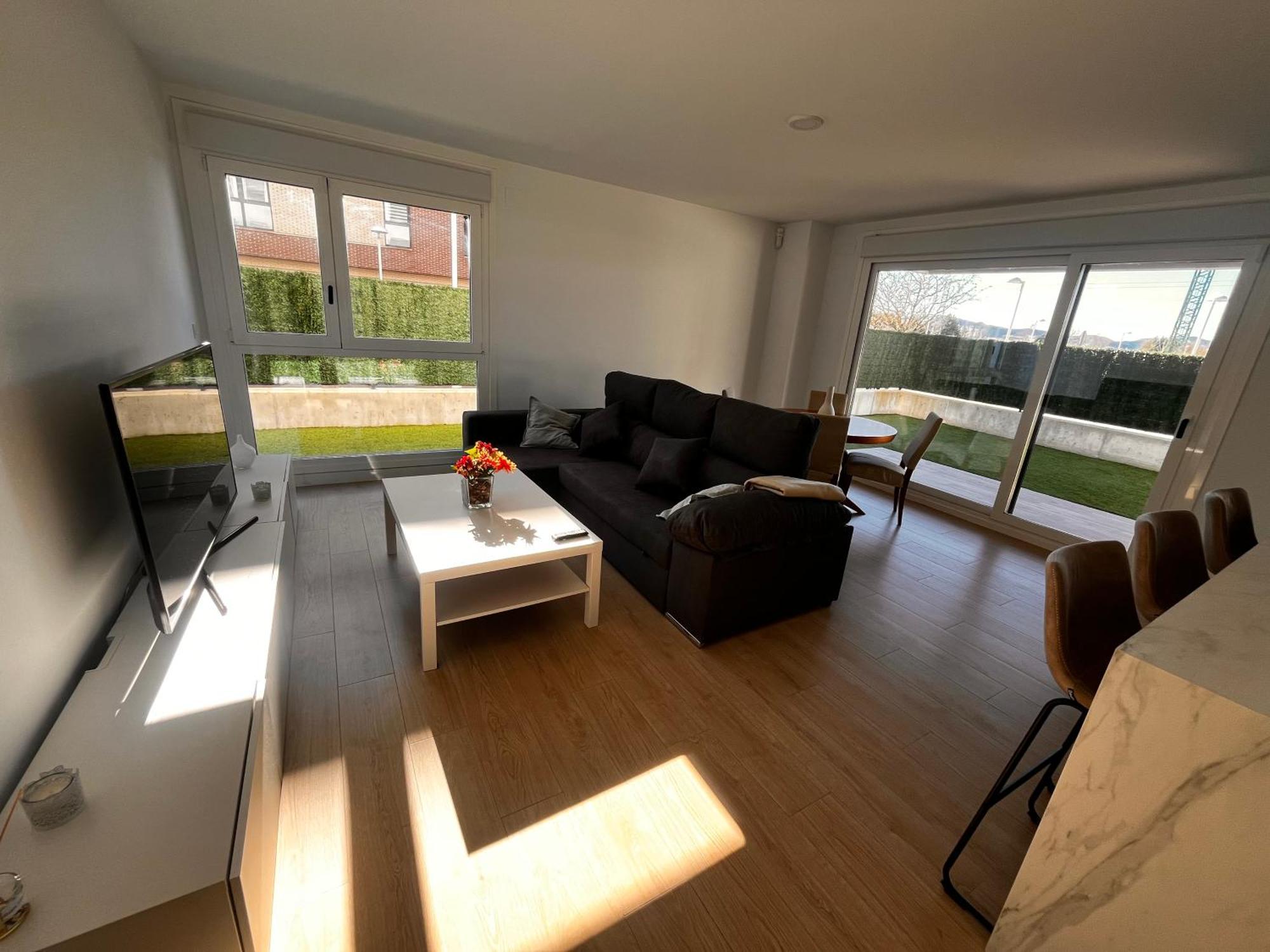 Ferienwohnung Moderno Bajo Con Jardin Zizur Mayor Exterior foto
